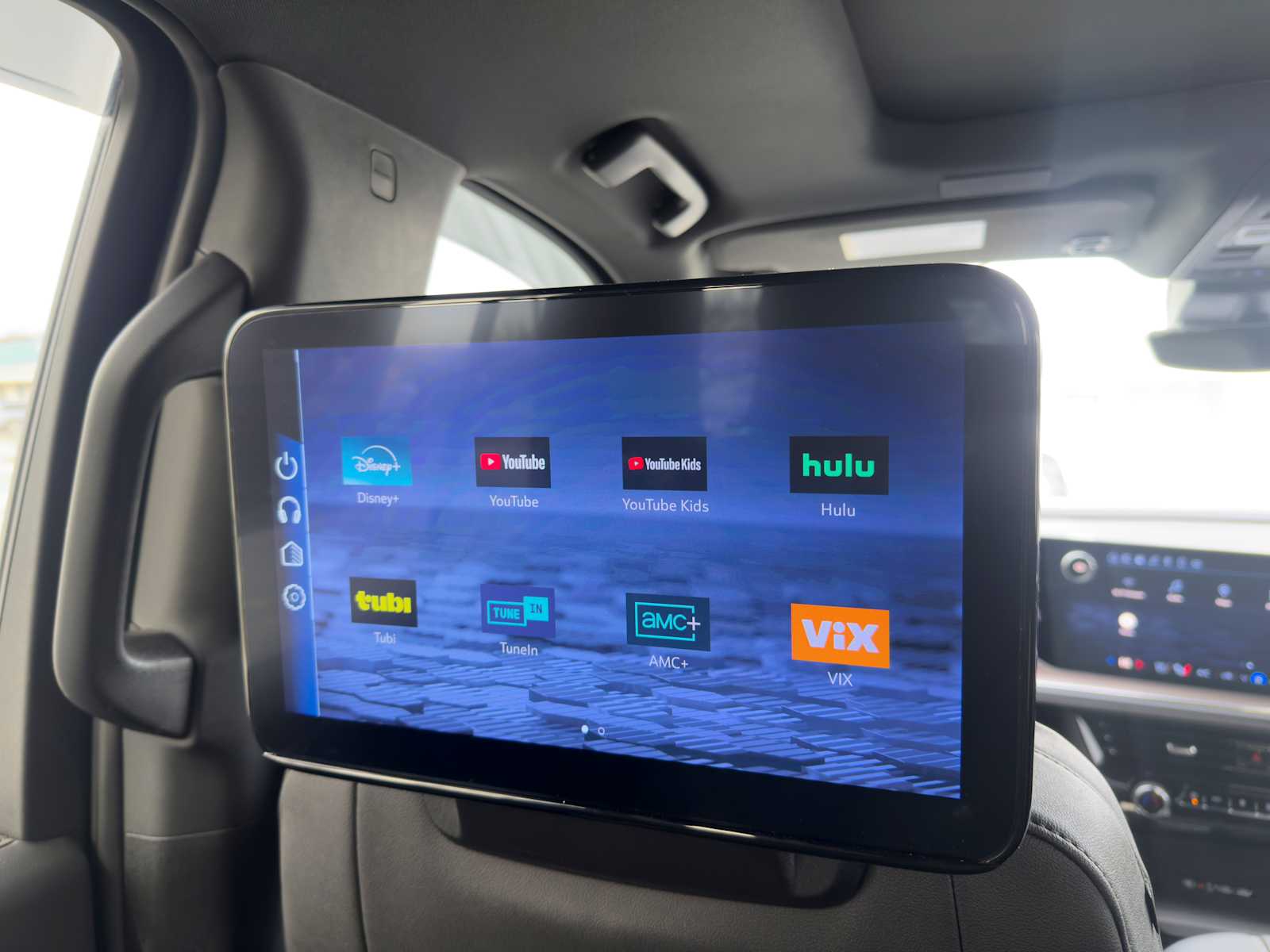 Thumbnail: 2025 Chevrolet Tahoe - 19