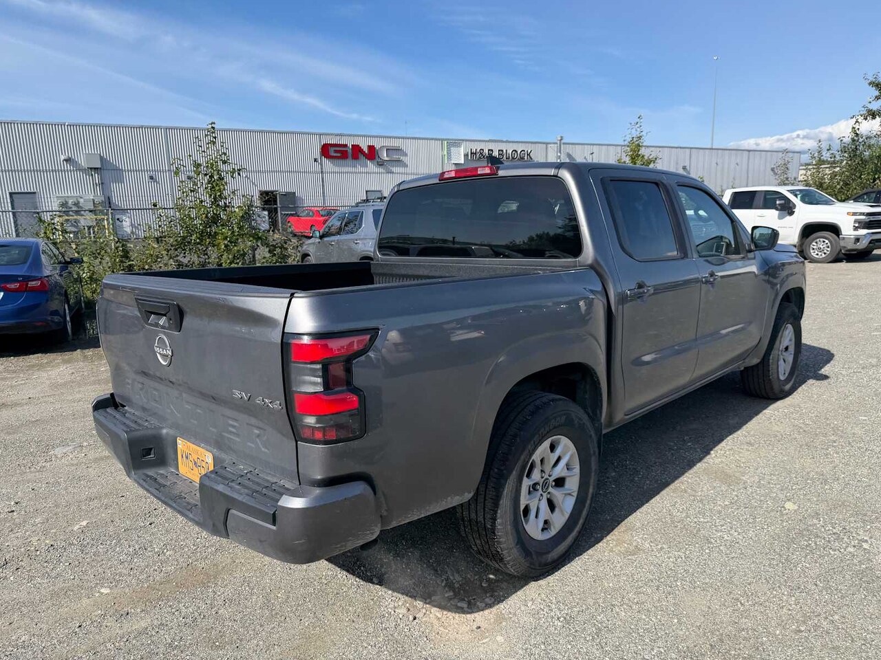 2024 Nissan Frontier SV - Image 7