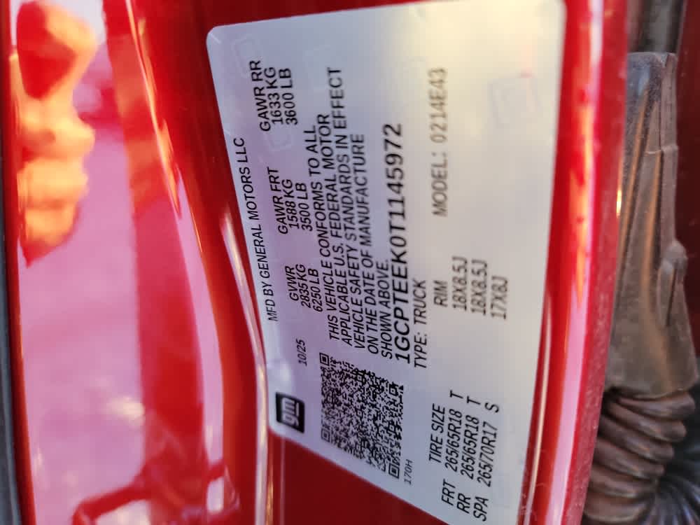 Thumbnail: 2026 Chevrolet Colorado - 17