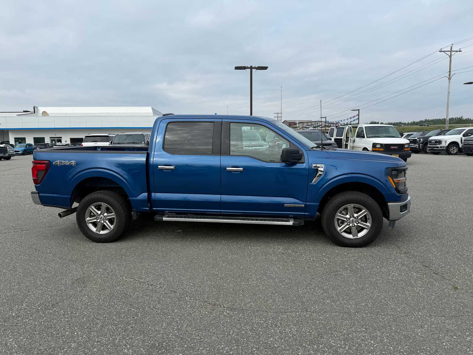 2024 Ford F-150 XLT - Photo 12
