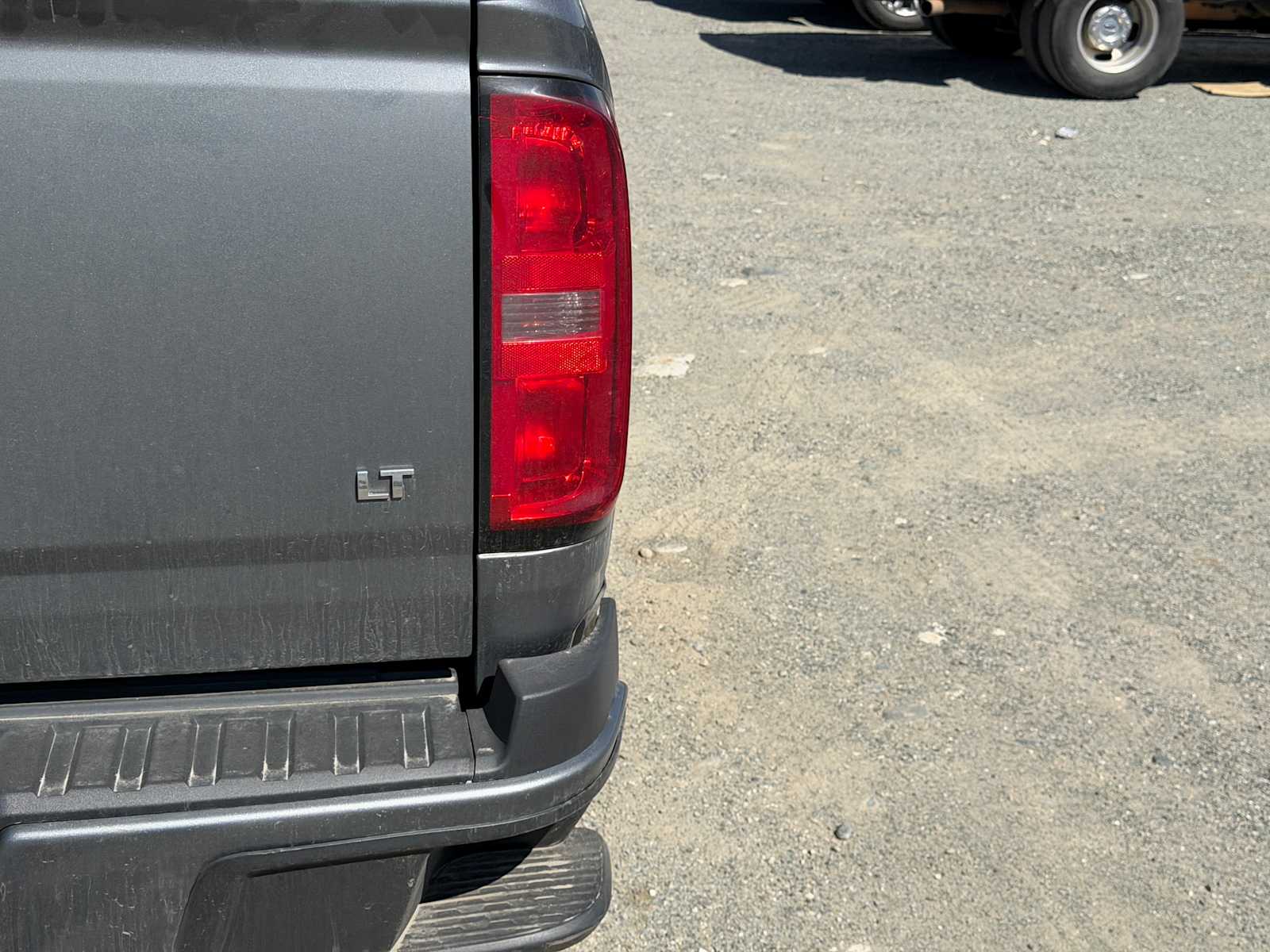 Thumbnail: 2020 Chevrolet Colorado - 28