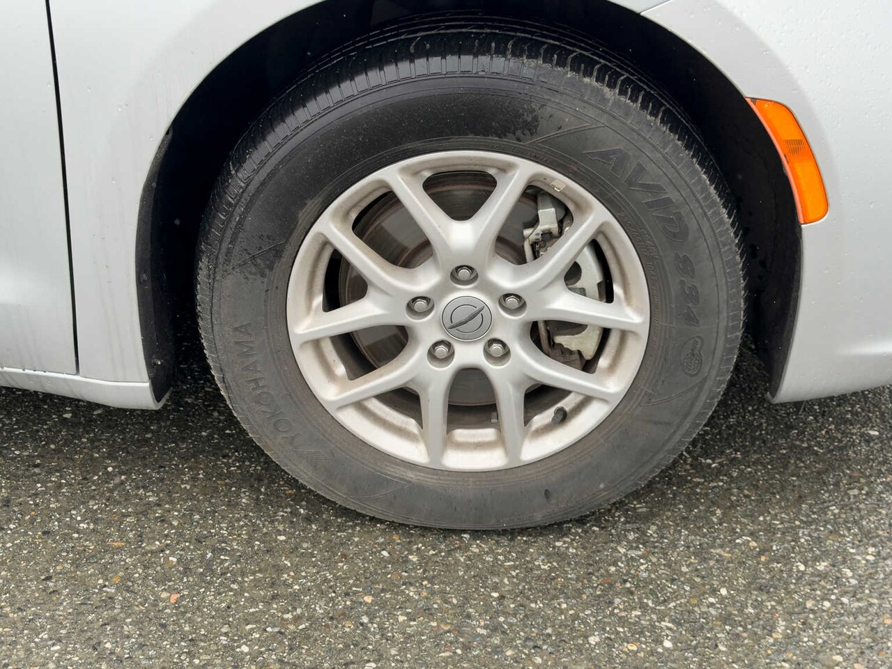 2024 Chrysler Pacifica Touring L - Image 17
