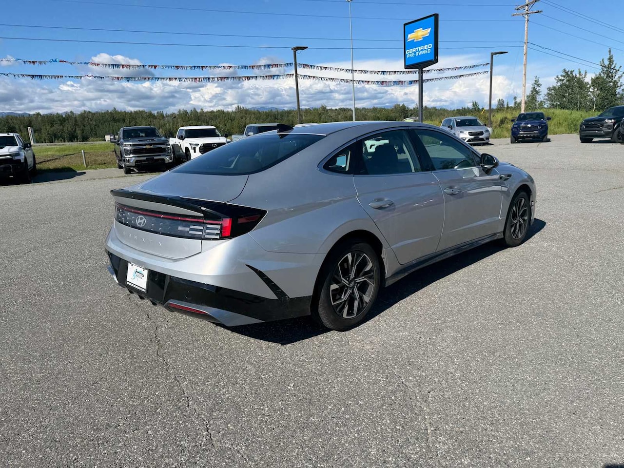 2025 Hyundai Sonata SEL - Image 13