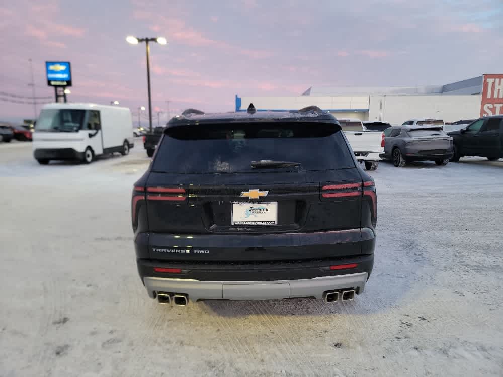 Thumbnail: 2026 Chevrolet Traverse - 4