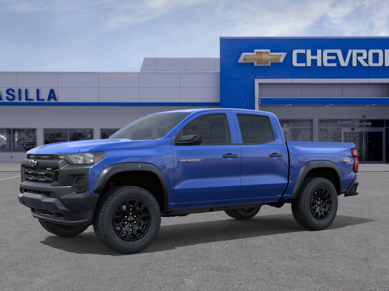 2026 Chevrolet Colorado Trail Boss photo 2