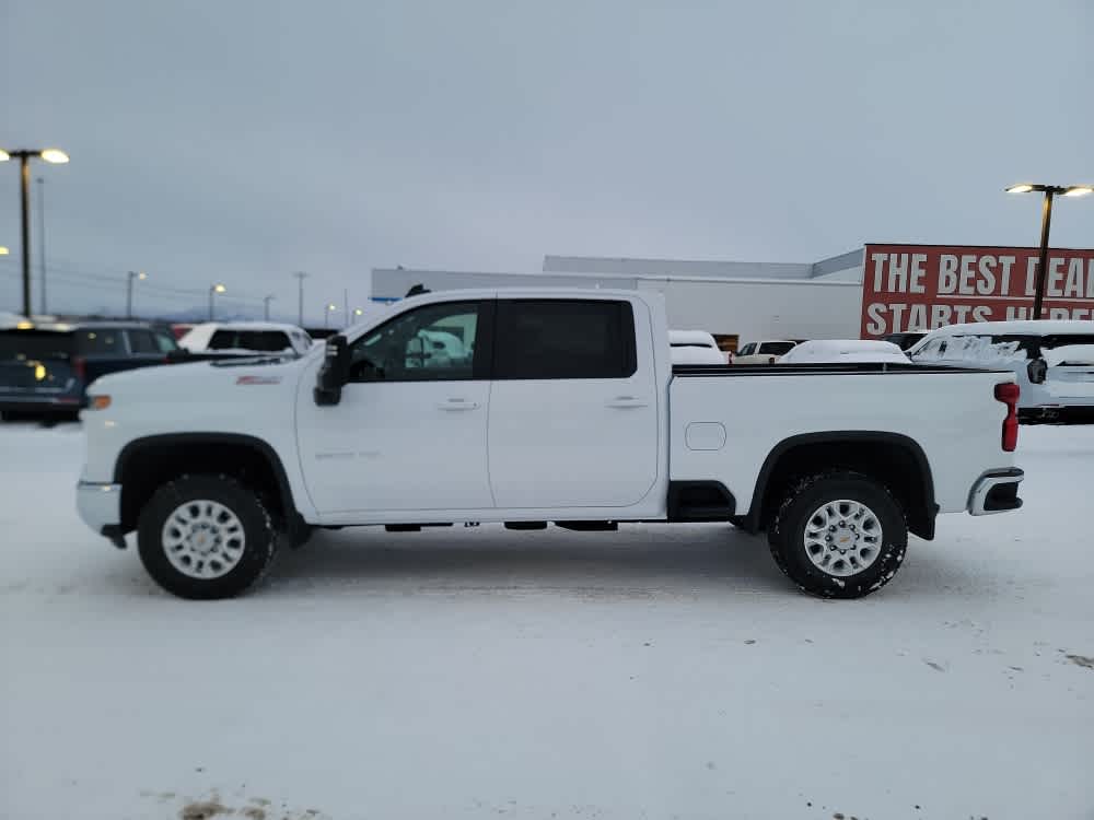 Thumbnail: 2026 Chevrolet Silverado 2500 - 2