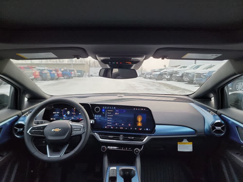 Thumbnail: 2025 Chevrolet Equinox - 24