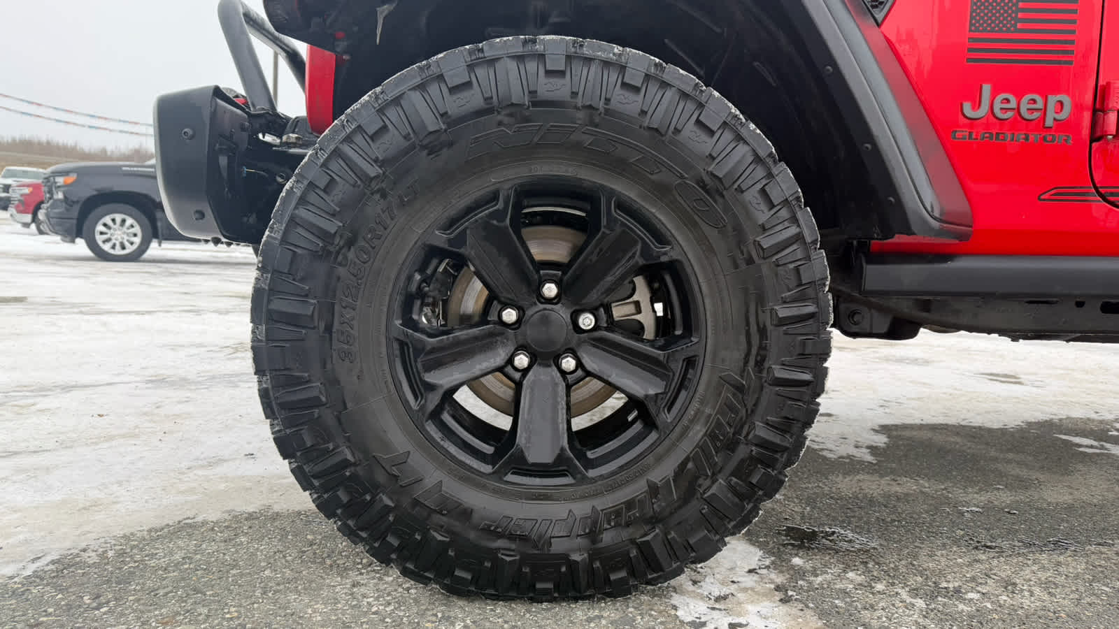 Thumbnail: 2021 Jeep Gladiator - 10