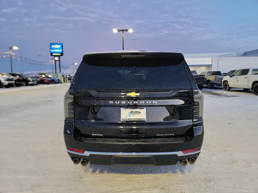 Thumbnail: 2026 Chevrolet Suburban - 4