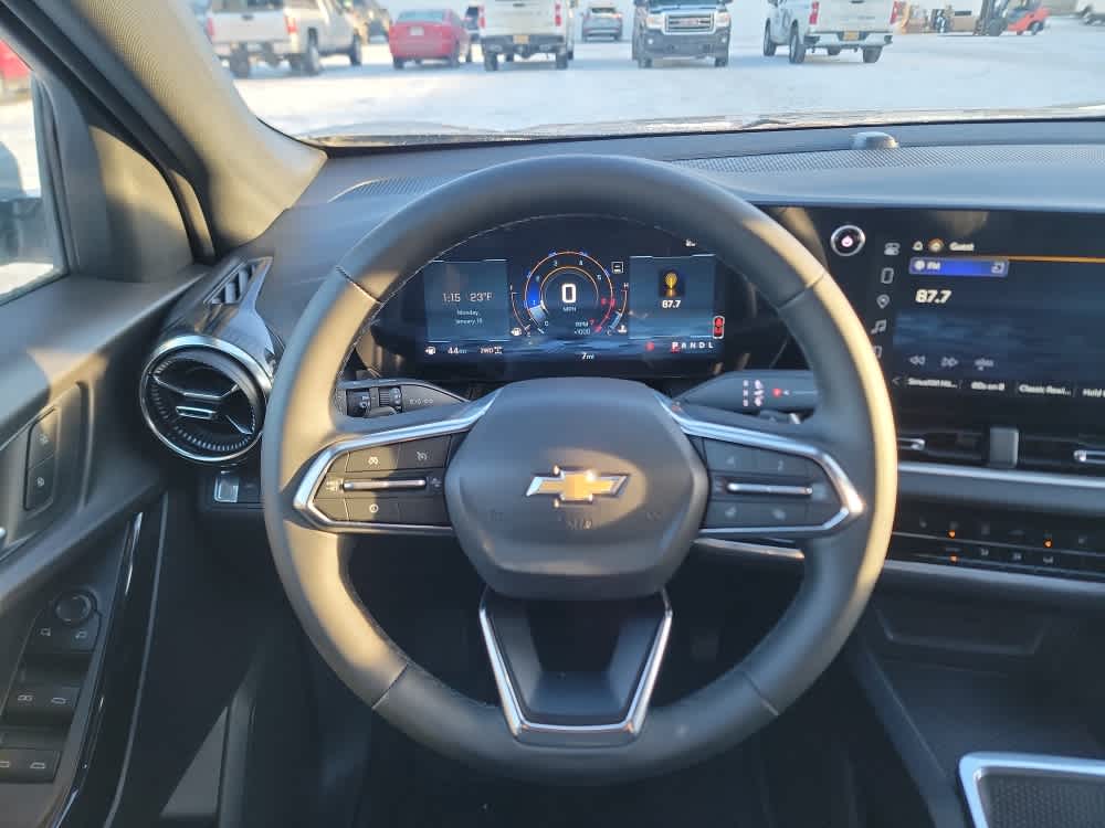 Thumbnail: 2026 Chevrolet Equinox - 13