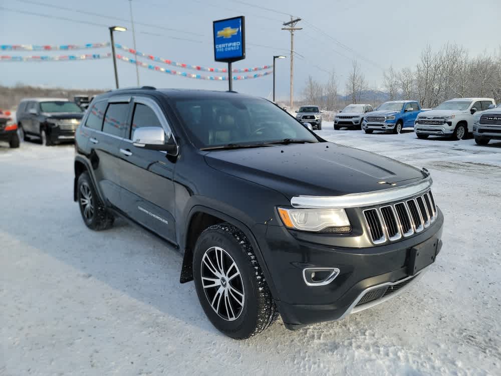 Thumbnail: 2015 Jeep Grand Cherokee - 7