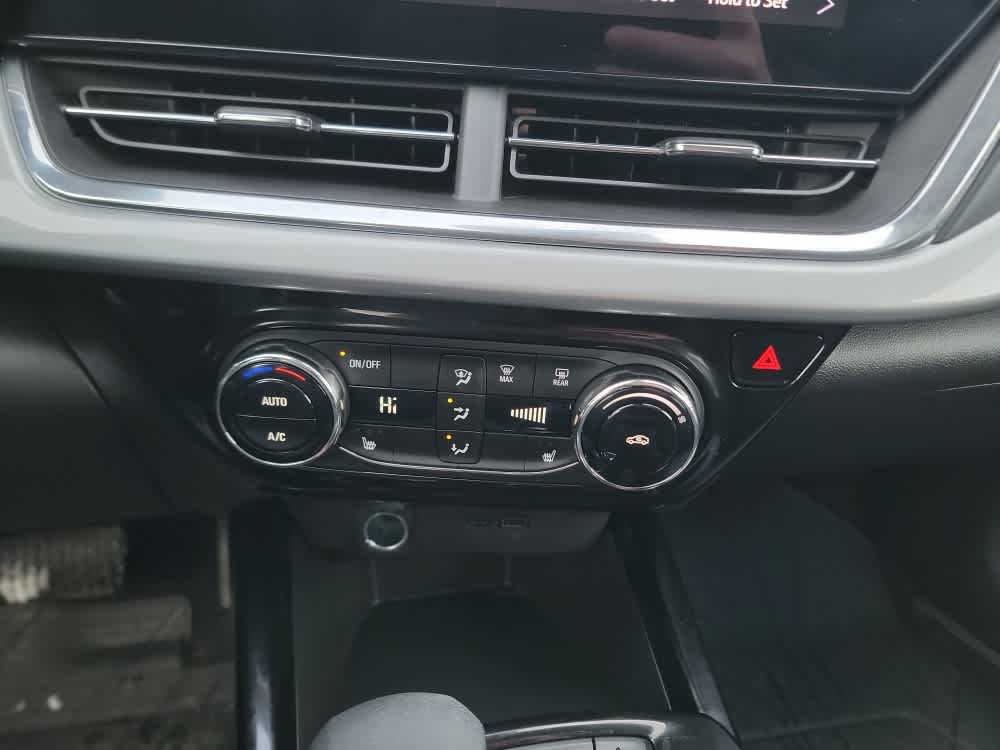 Thumbnail: 2026 Chevrolet Trax - 16