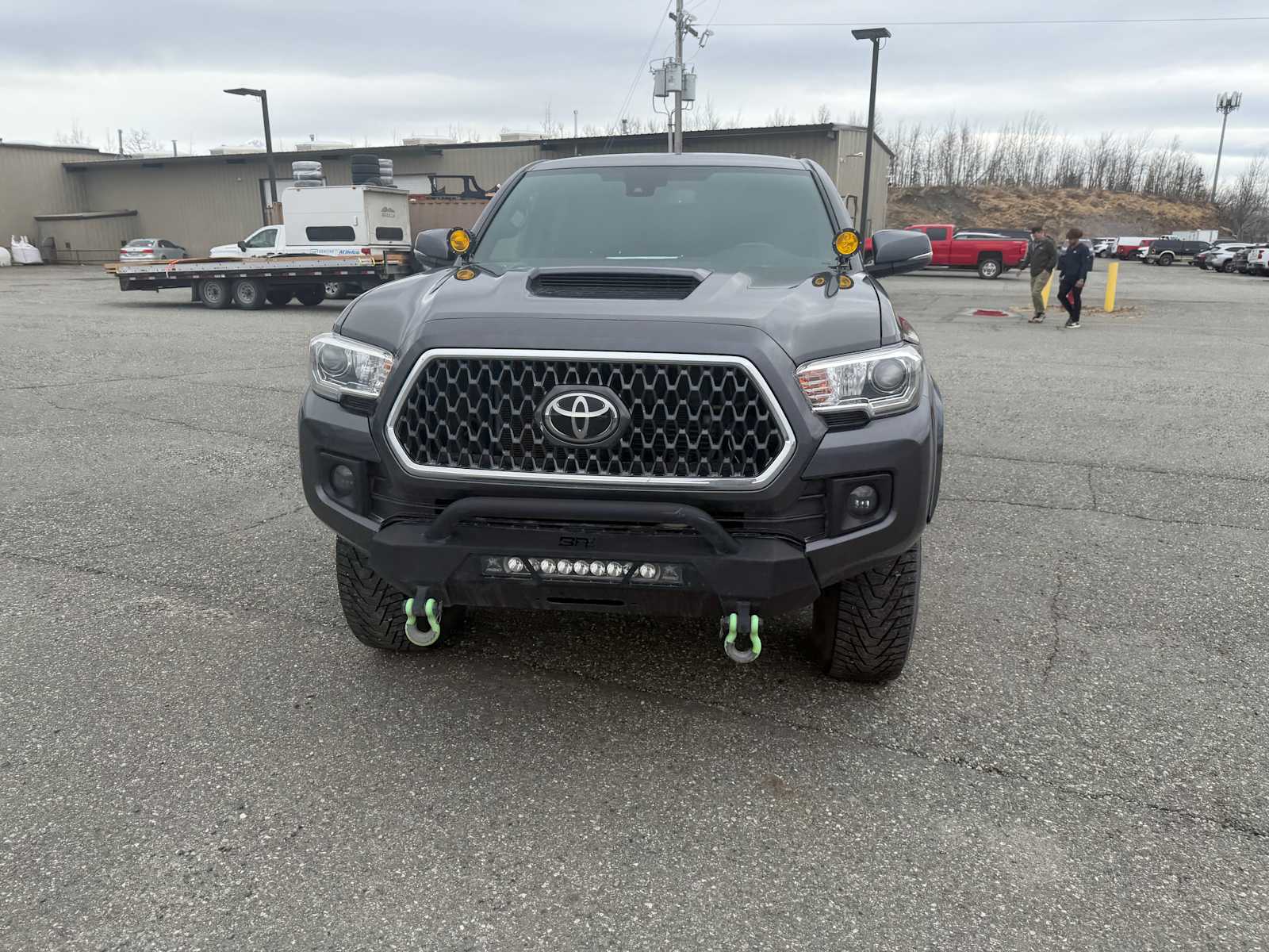 Thumbnail: 2019 Toyota Tacoma - 4