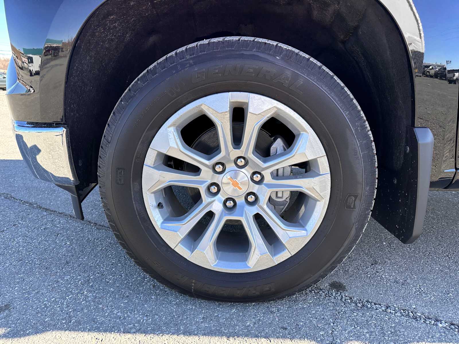 Thumbnail: 2026 Chevrolet Silverado 1500 - 7