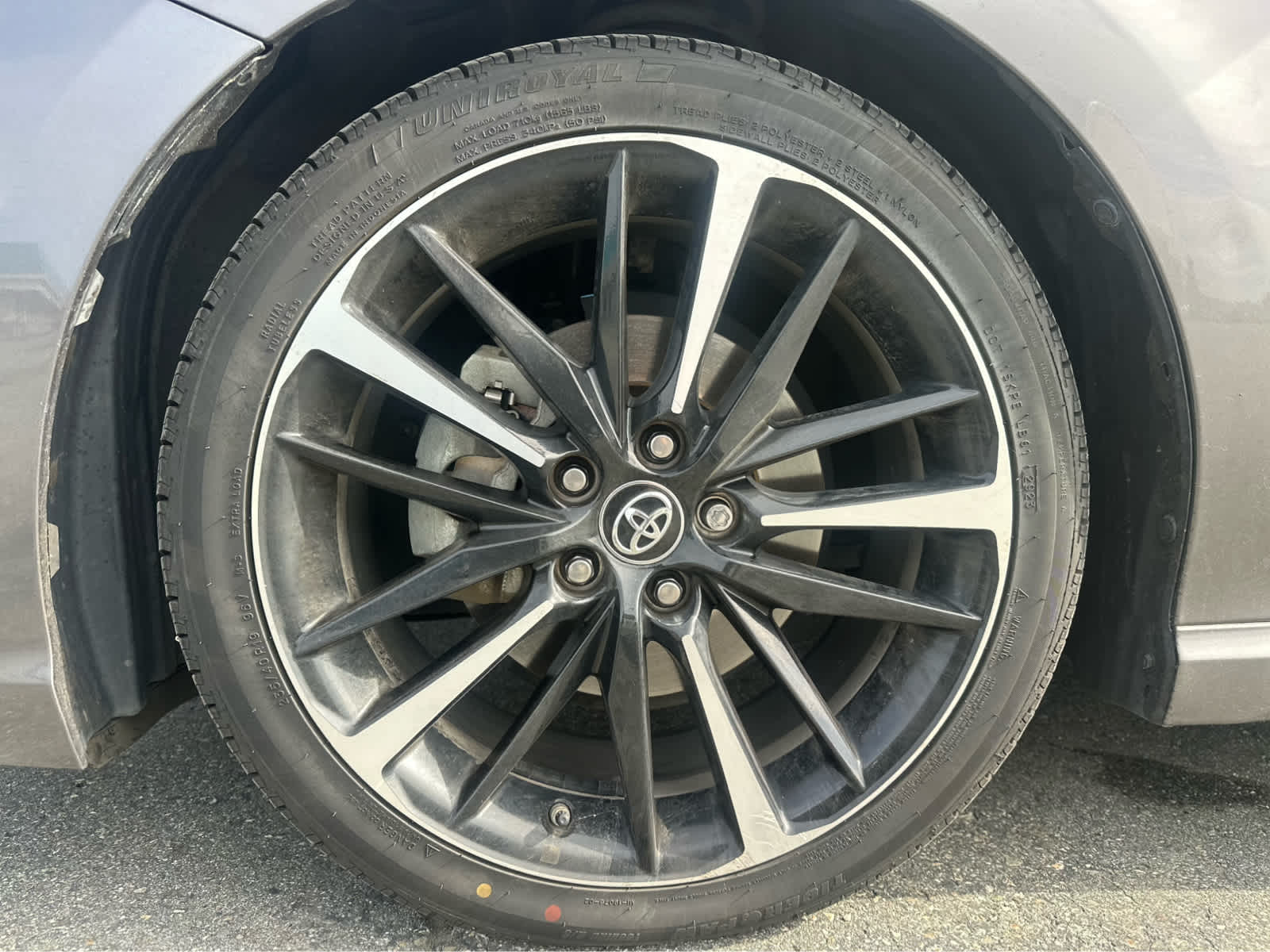 Thumbnail: 2019 Toyota Camry - 10