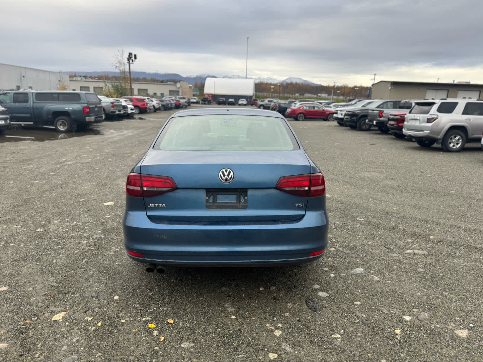 Thumbnail: 2017 Volkswagen Jetta - 4