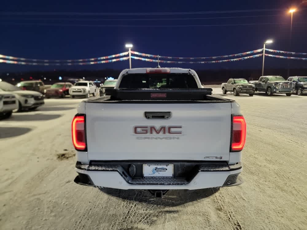Thumbnail: 2025 GMC Canyon - 4