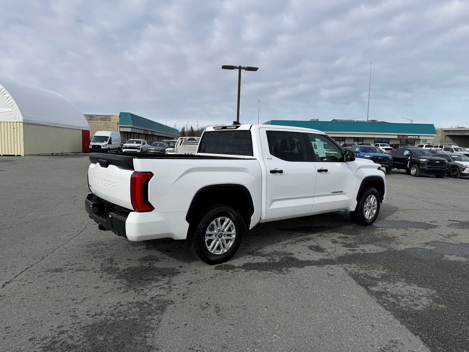 Thumbnail: 2024 Toyota Tundra - 7