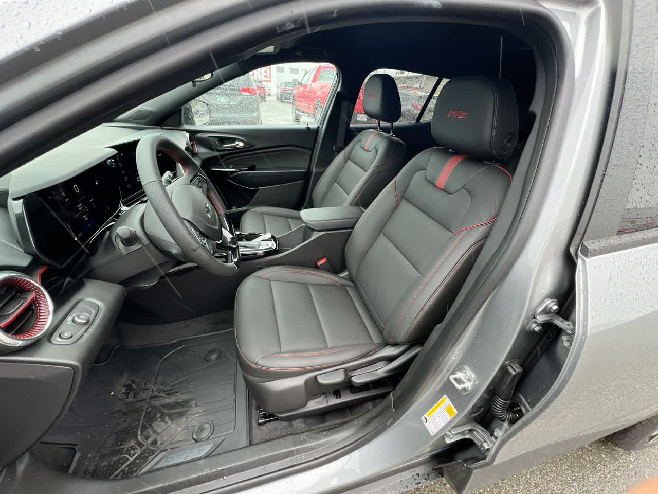 Thumbnail: 2025 Chevrolet Trax - 11