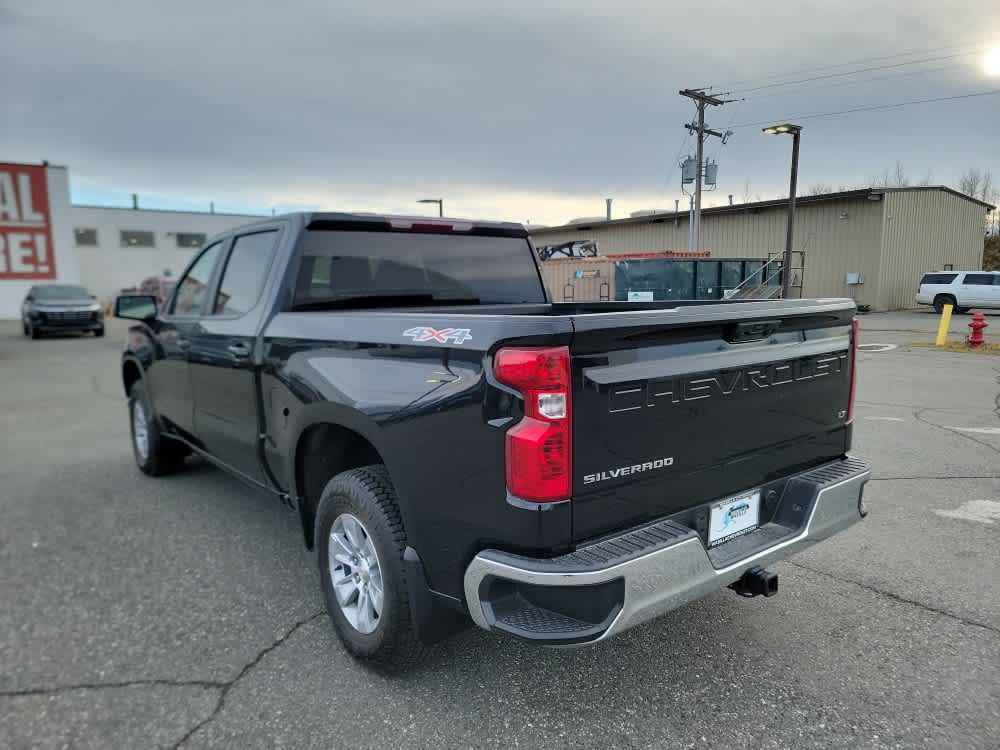 Thumbnail: 2026 Chevrolet Silverado 1500 - 3