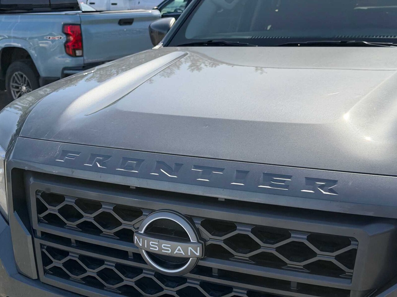 2024 Nissan Frontier SV - Image 15