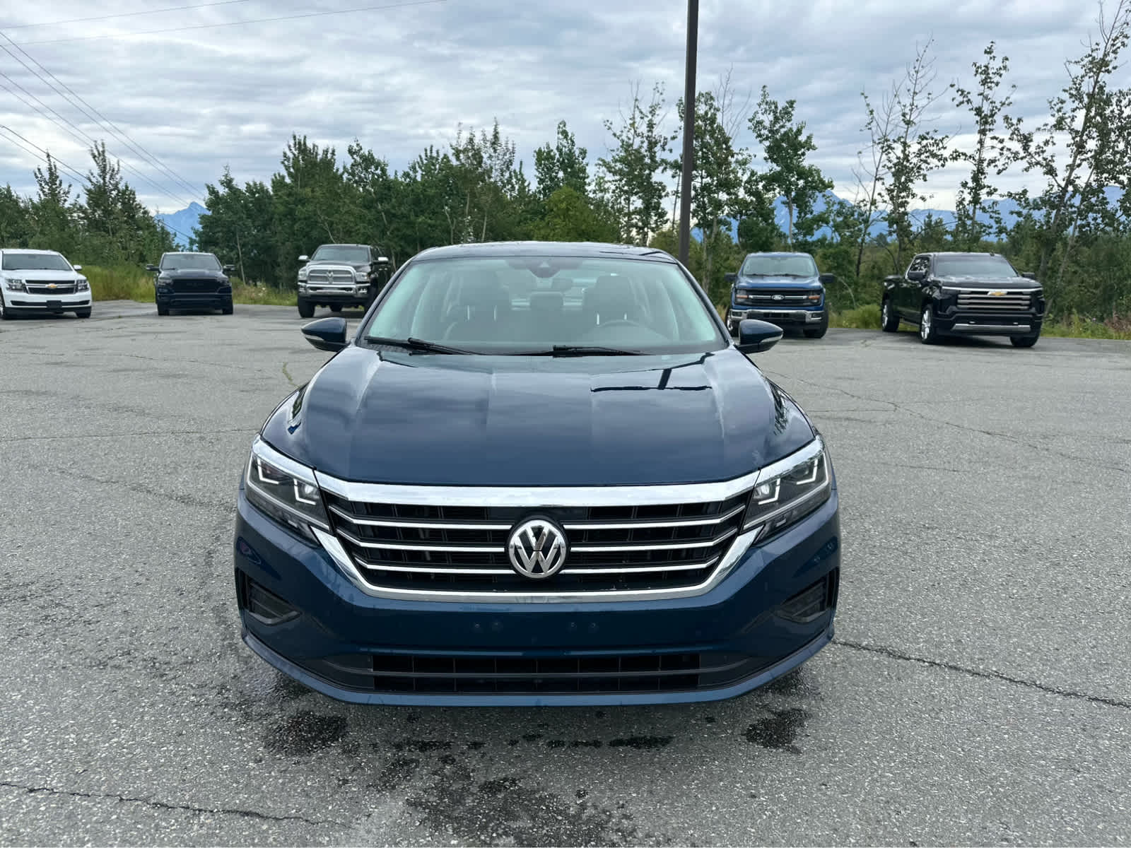 Thumbnail: 2022 Volkswagen Passat - 2