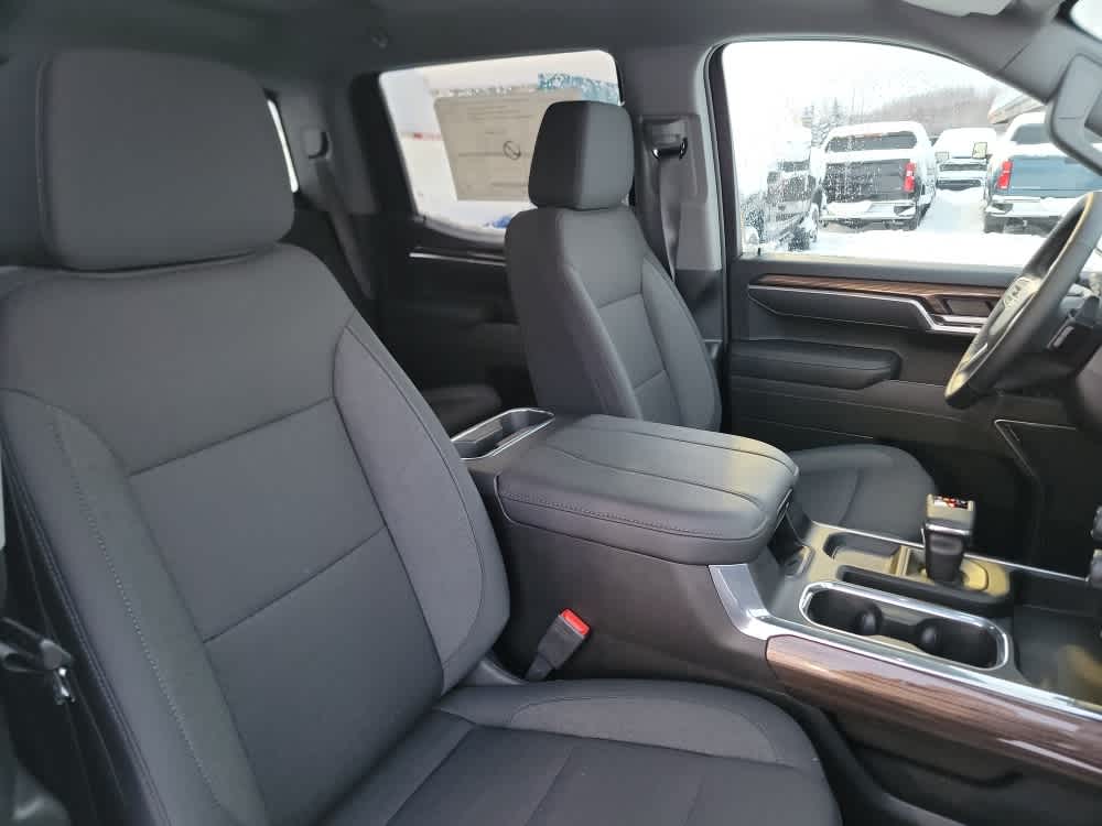 Thumbnail: 2026 Chevrolet Silverado 1500 - 18