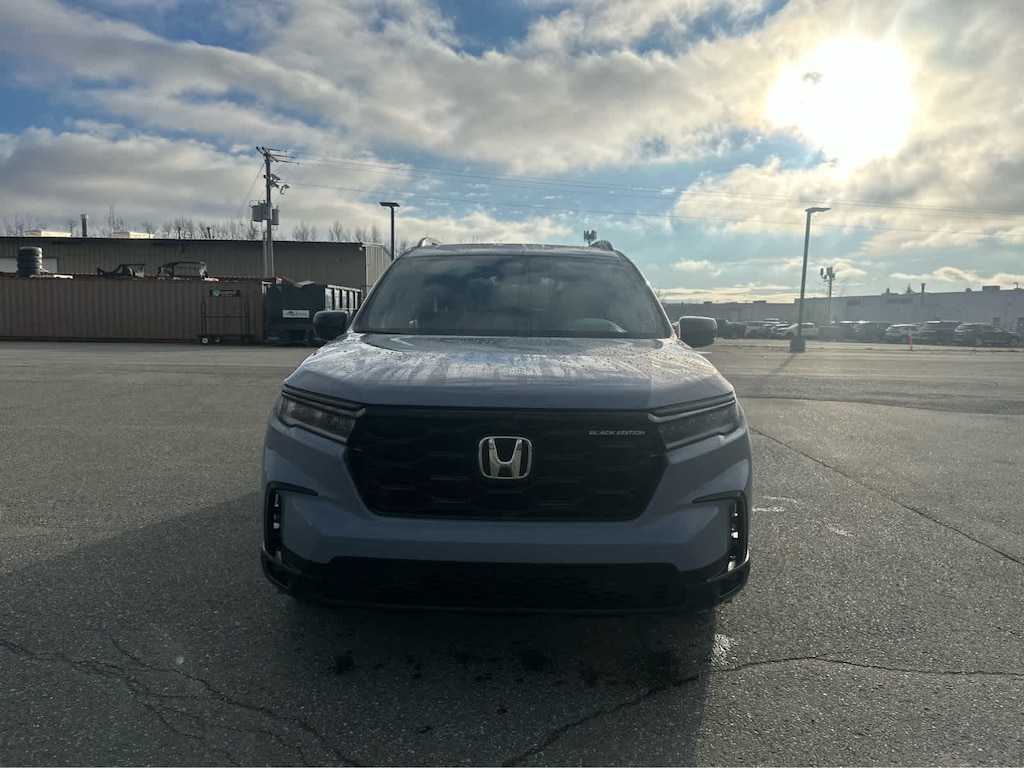 Used 2025 Honda Pilot Black Edition