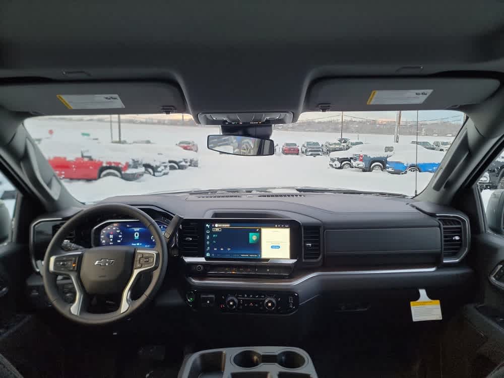 Thumbnail: 2026 Chevrolet Silverado 1500 - 22