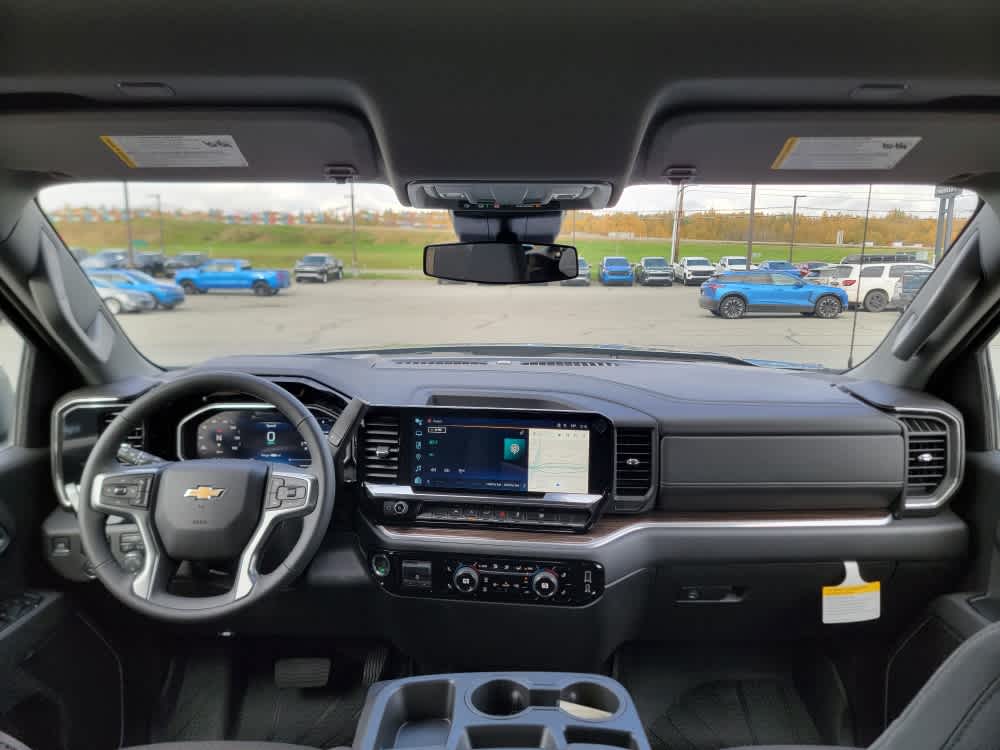 Thumbnail: 2026 Chevrolet Silverado 1500 - 24