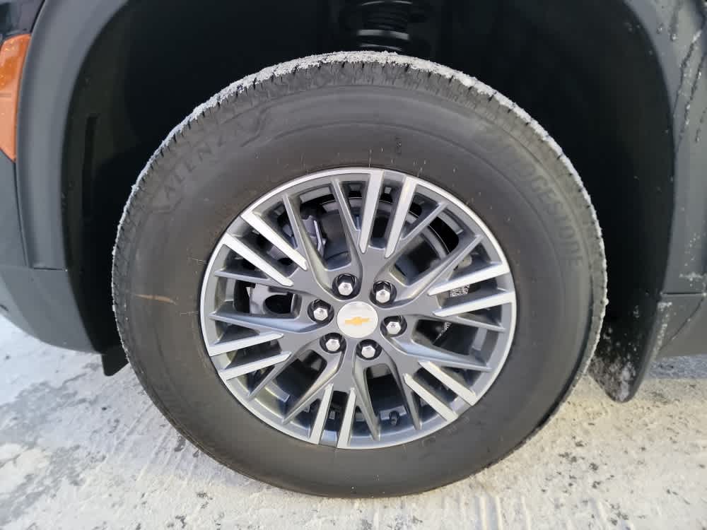 Thumbnail: 2026 Chevrolet Traverse - 9