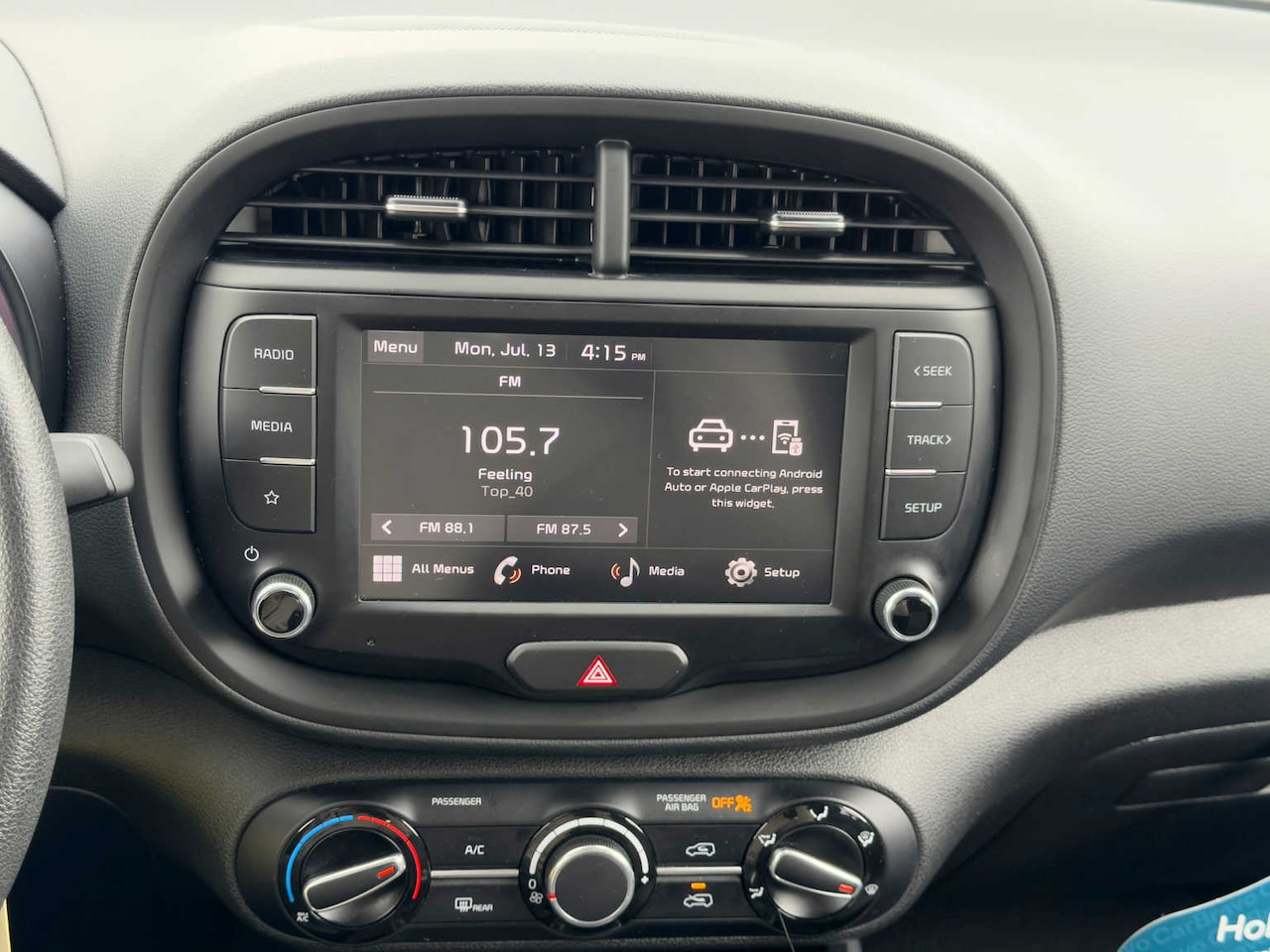 2024 Kia Soul LX - Image 29