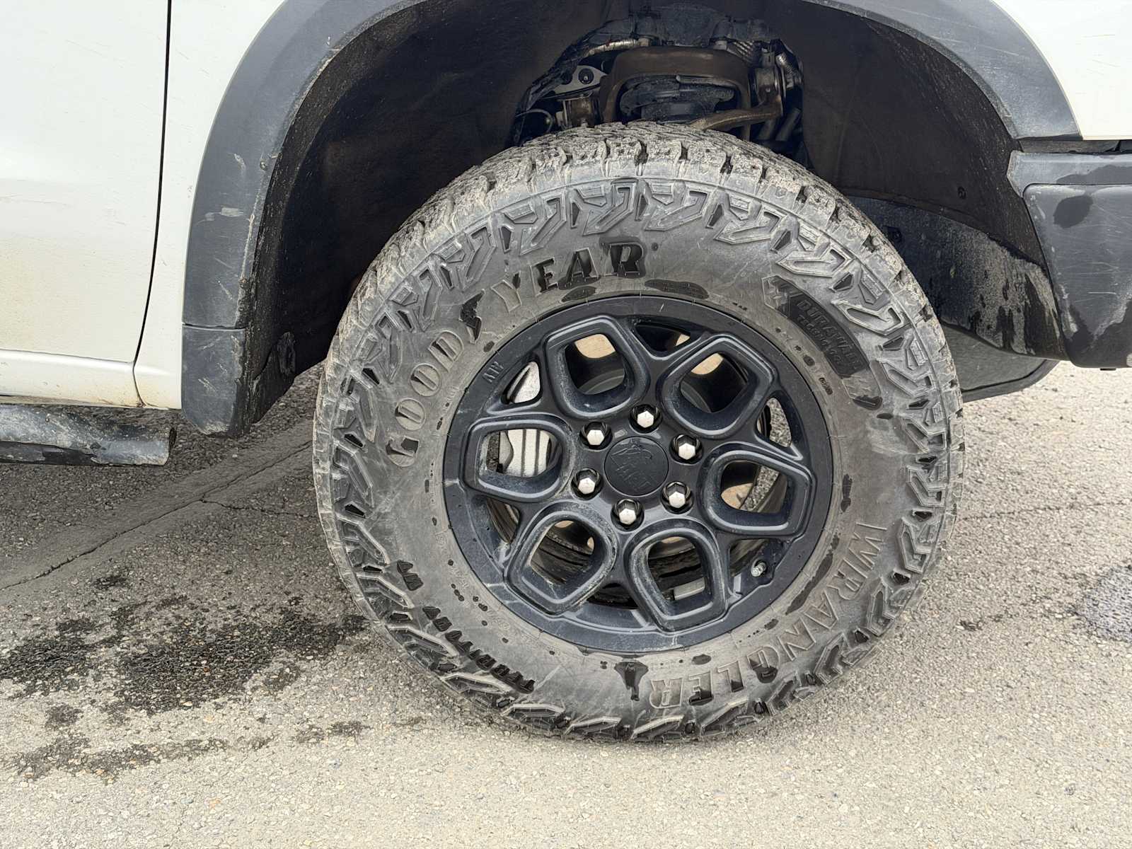 Thumbnail: 2024 Chevrolet Silverado 1500 - 16