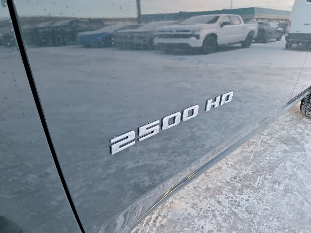 Thumbnail: 2026 Chevrolet Silverado 2500 - 23