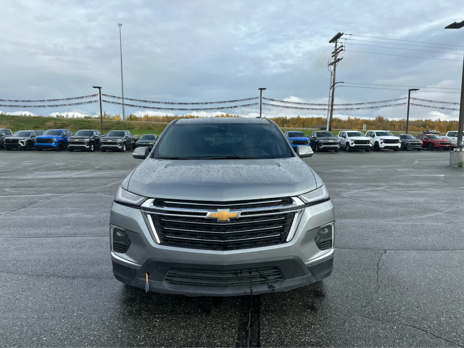 Thumbnail: 2023 Chevrolet Traverse - 2