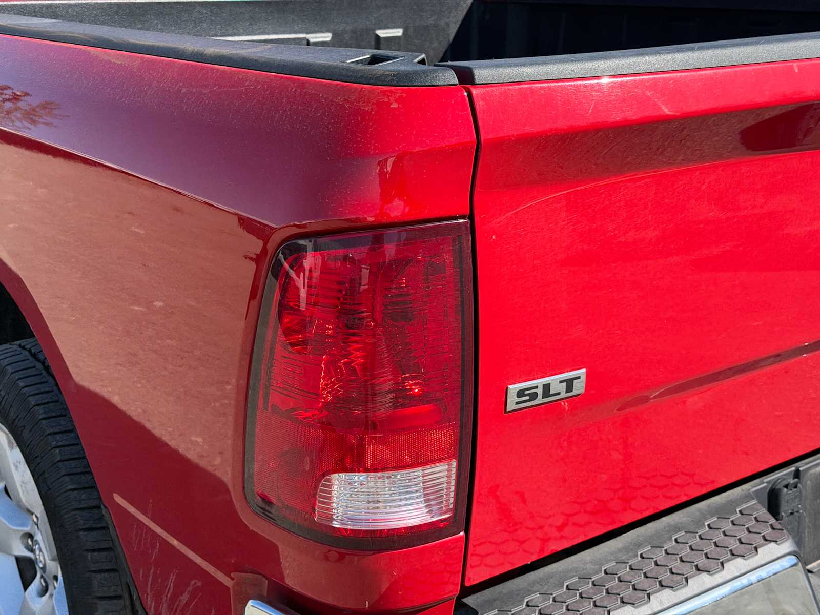 Thumbnail: 2024 RAM 1500 Classic - 21
