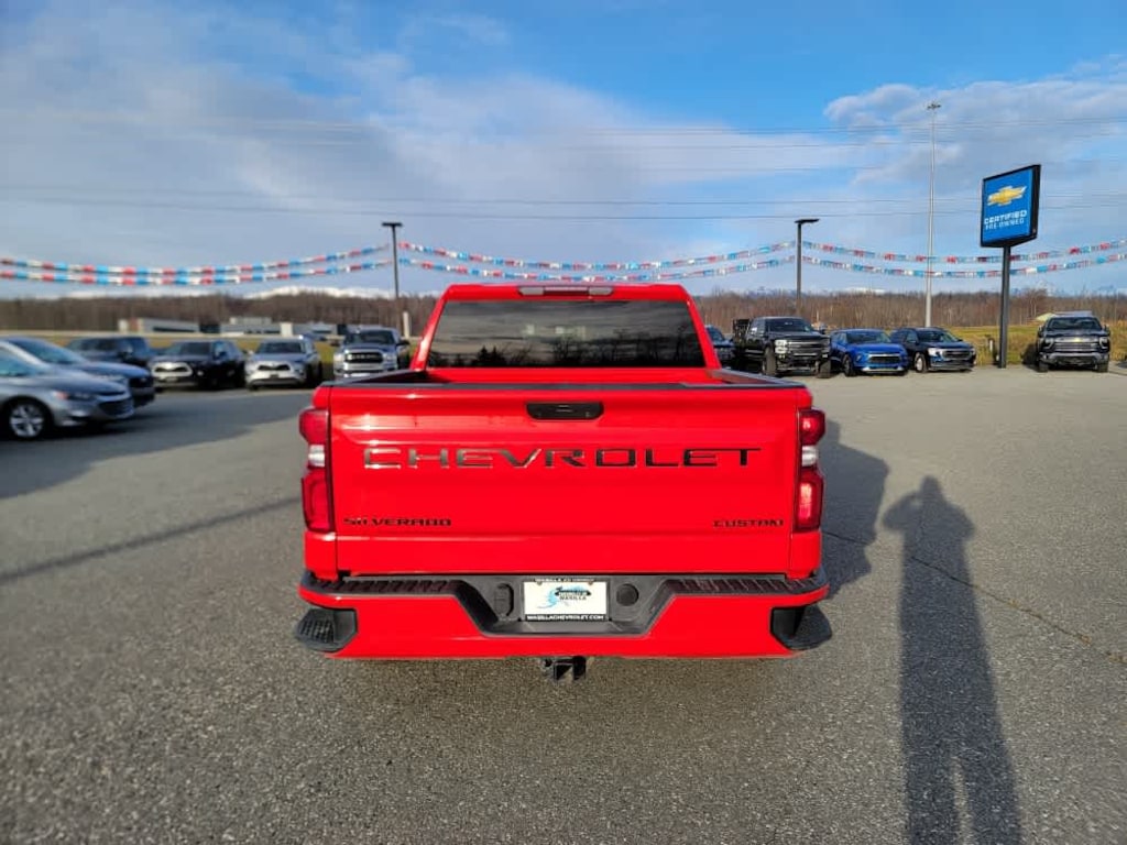 Used 2022 Chevrolet Silverado 1500 LTD Custom Truck