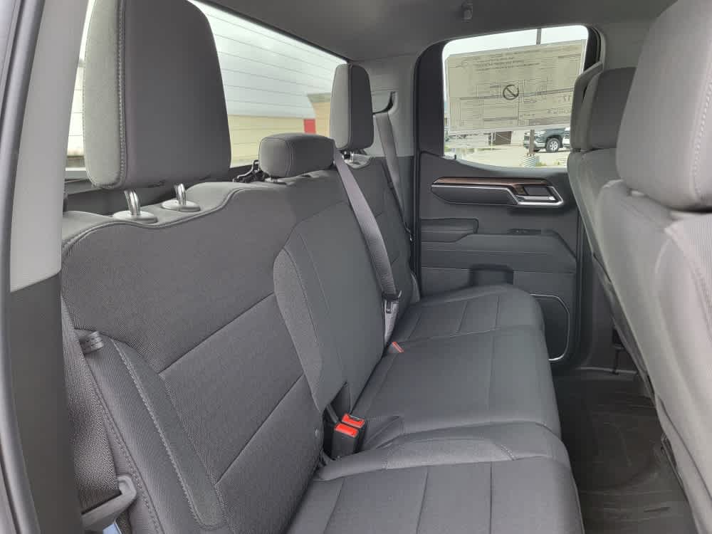 Thumbnail: 2026 Chevrolet Silverado 1500 - 18