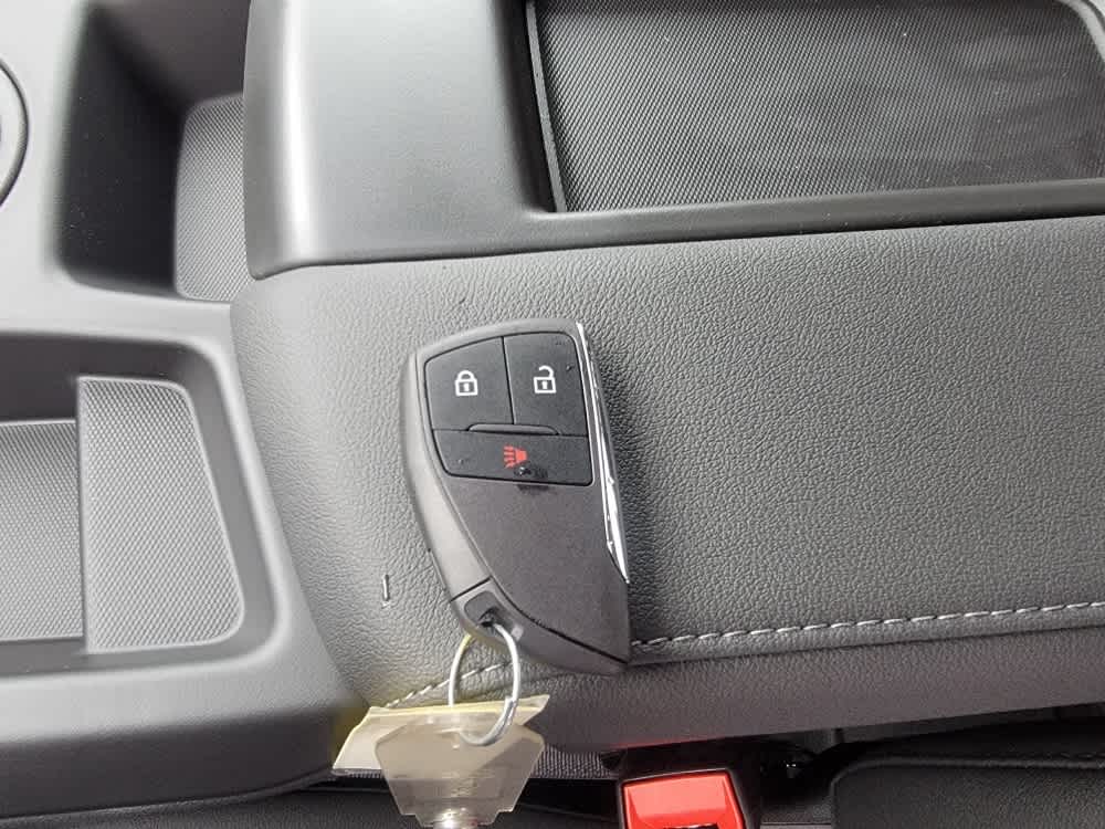 Thumbnail: 2025 Chevrolet Silverado 1500 - 18