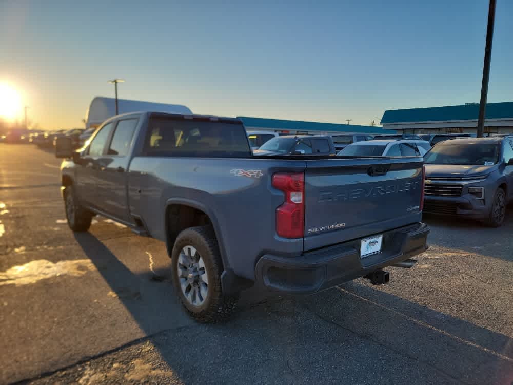 Thumbnail: 2026 Chevrolet Silverado 2500 - 3