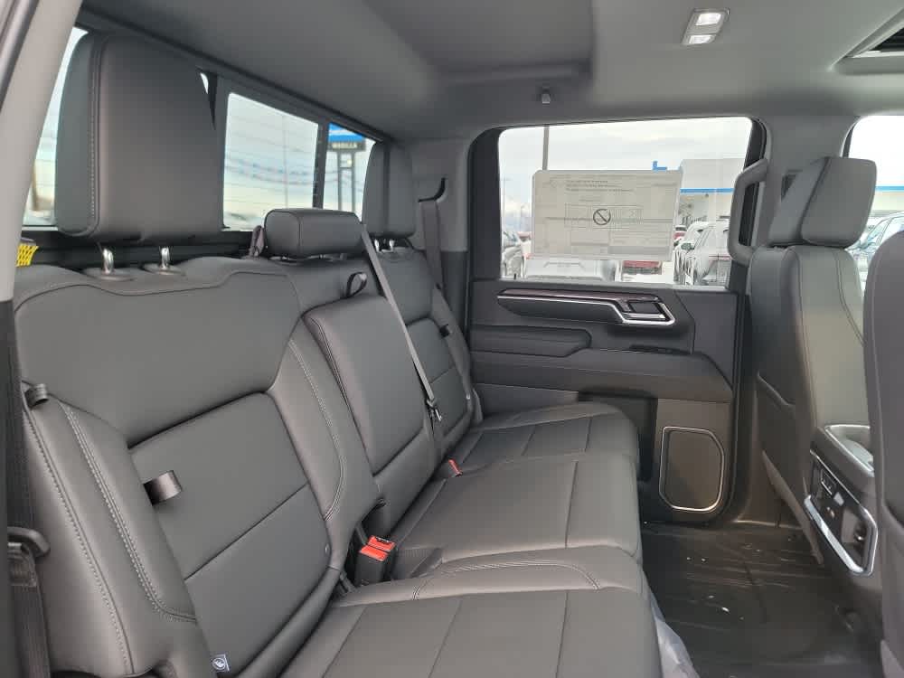 Thumbnail: 2026 Chevrolet Silverado 2500 - 19