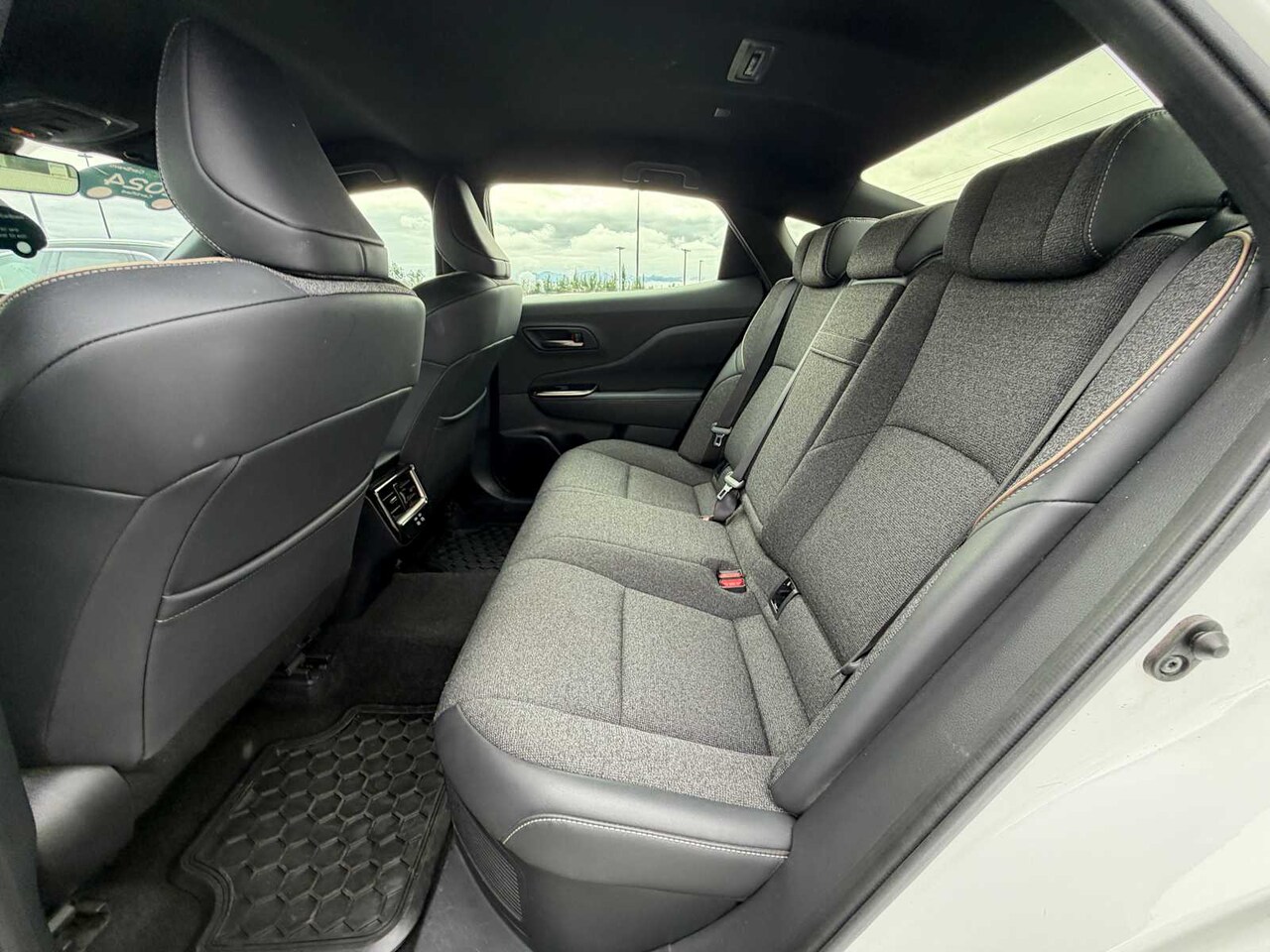 2024 Toyota Crown XLE - Image 22