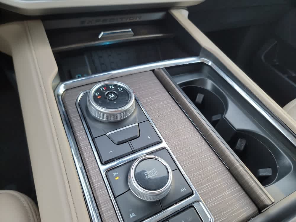 Thumbnail: 2024 Ford Expedition - 17