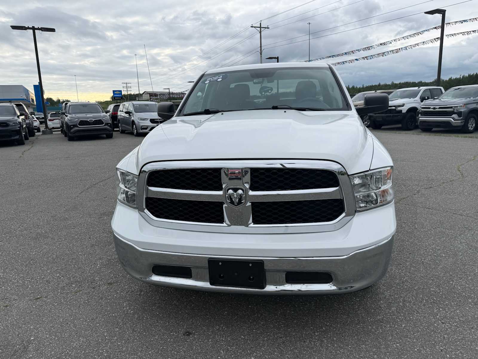 2024 RAM Ram 1500 Classic SLT - Photo 6