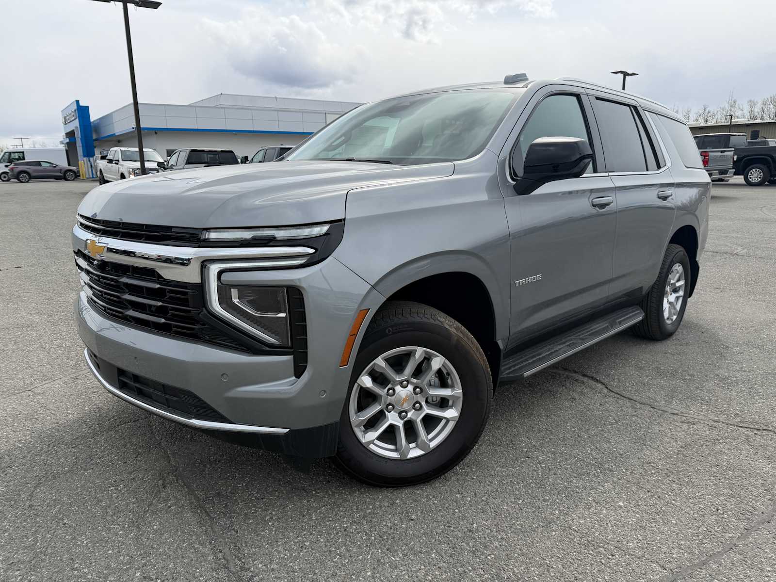 2026 Chevrolet Tahoe LS 4WD's photo