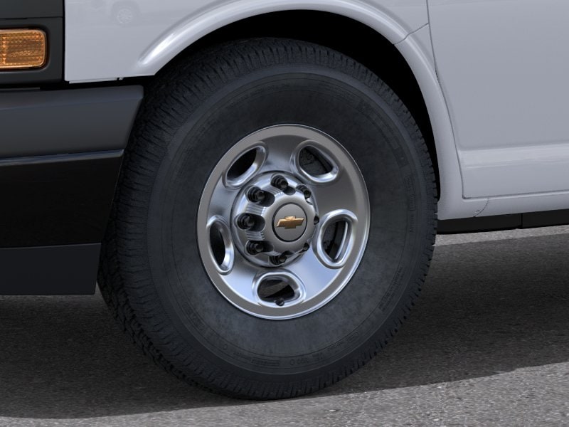 2025 Chevrolet Express Cargo Work Van - Photo 30