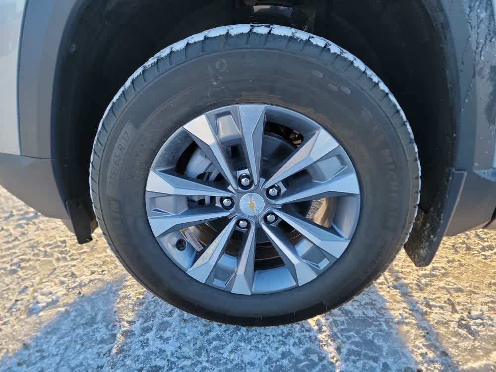 Thumbnail: 2026 Chevrolet Equinox - 9