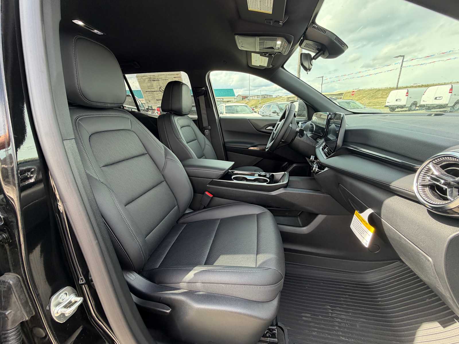 Thumbnail: 2026 Chevrolet Equinox - 22
