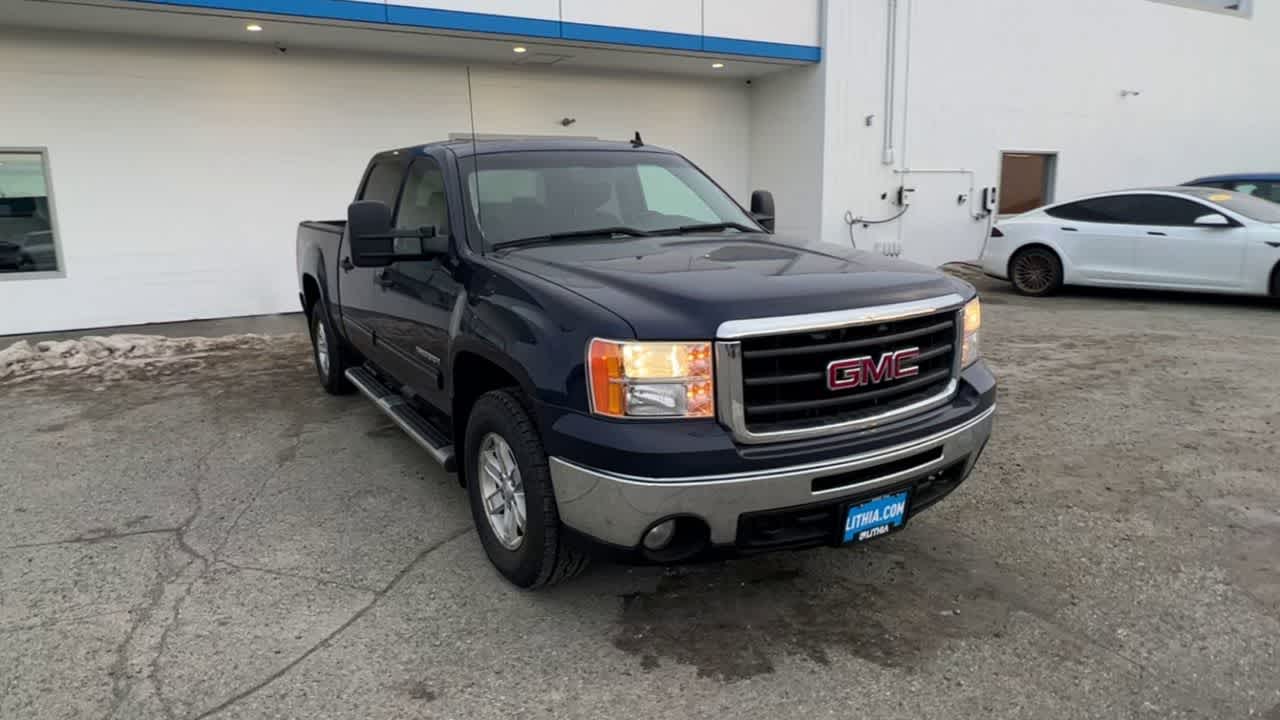 Thumbnail: 2011 GMC Sierra 1500 - 6