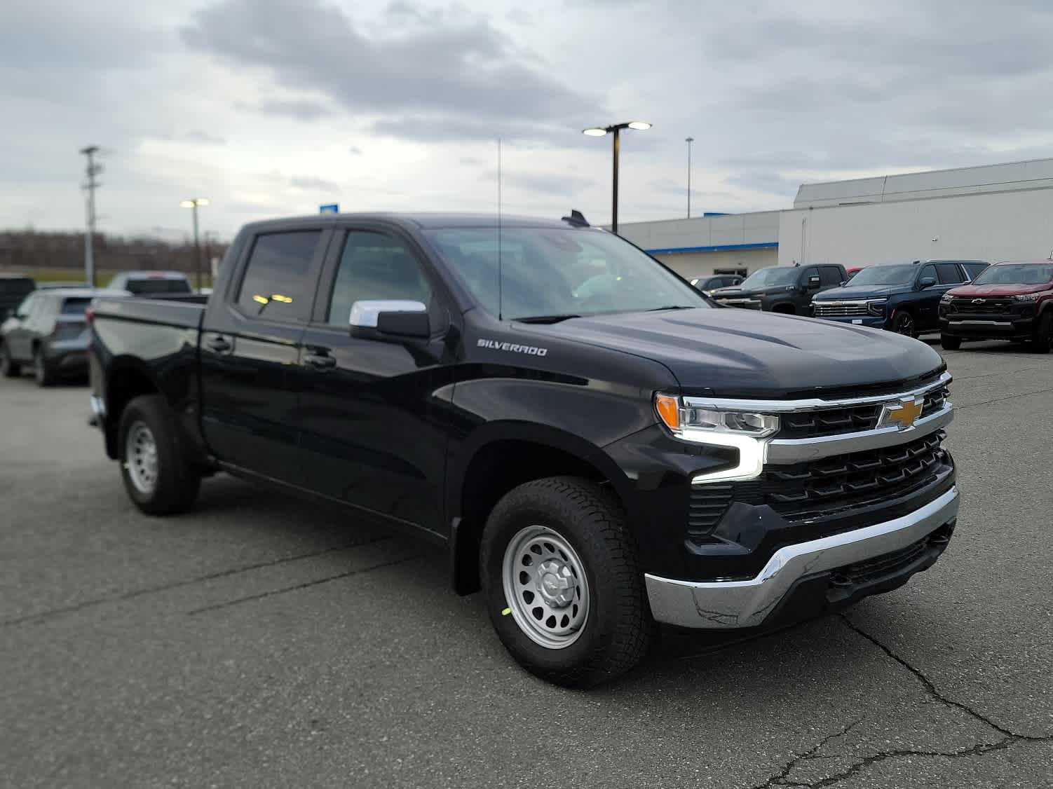 Thumbnail: 2026 Chevrolet Silverado 1500 - 7